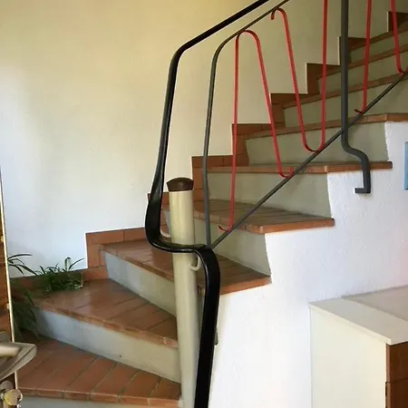 Grosszuegige Ferienwohnung Fuer 4 Personen Interlaken