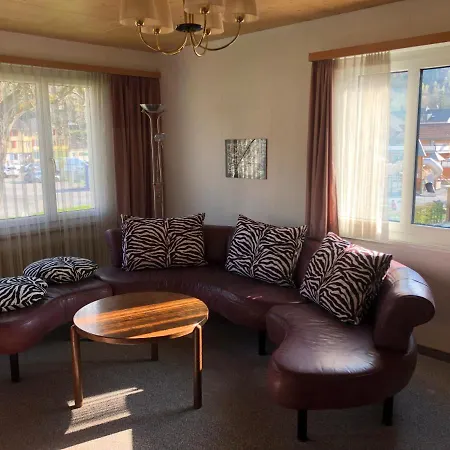 Grosszuegige Ferienwohnung Fuer 4 Personen