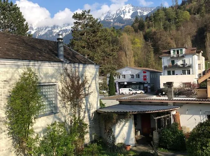 Grosszuegige Ferienwohnung Fuer 4 Personen * Interlaken